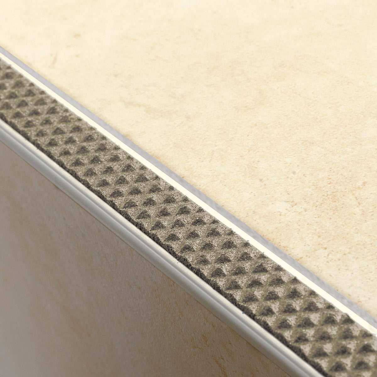 Treppenstufenprofil mit Einlage 13 mm DIAMONDSTEP Aluminium eloxiert sand 11mm 250cm