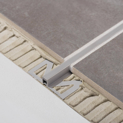 Dehn- und Bewegungsfugenprofil breite gelochte Schenkel DURAFLEX PVC PVC grau 8mm 250cm