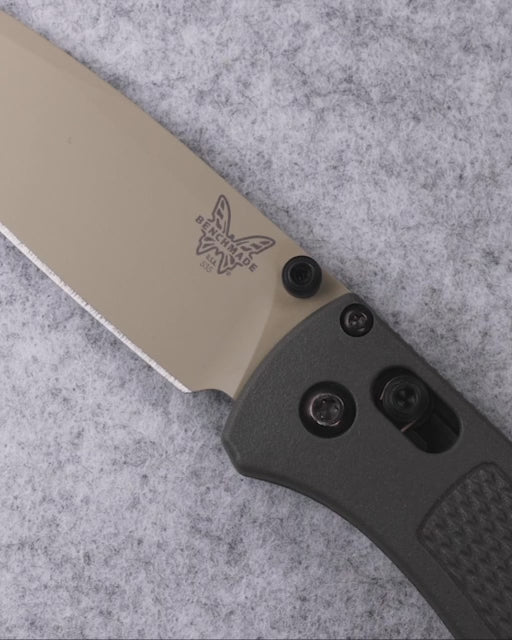 Product video showcasing knife features