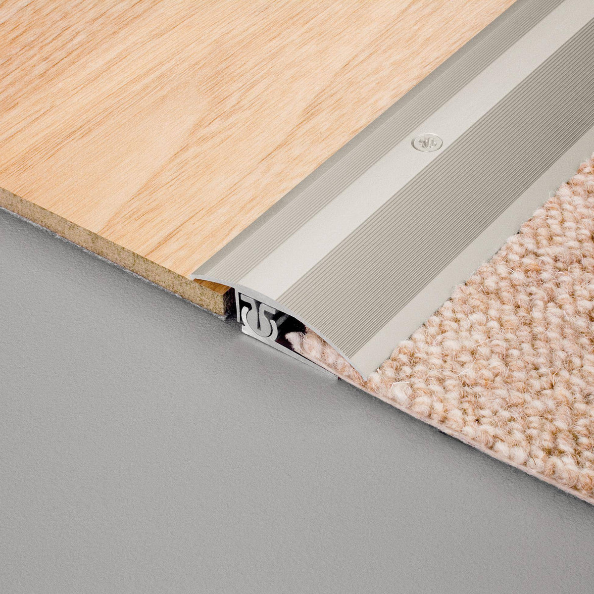Profil d'adaptation DURAL TRIFLOOR TRANSITION aluminium anodisé argent hauteur 7 - 17 mm largeur visible 48 mm 100cm